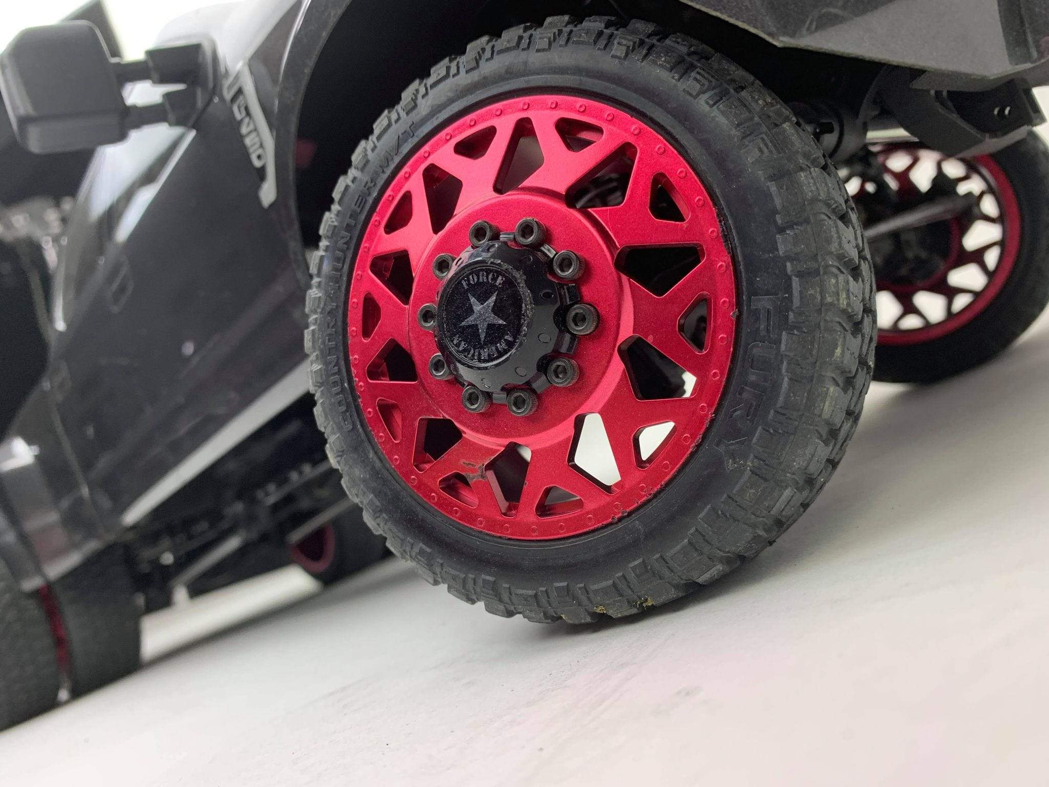 8981 FORD F450 SD 1/10 4WD RTR (Grey Titanium) Custom Truck DL-Series - Image 4