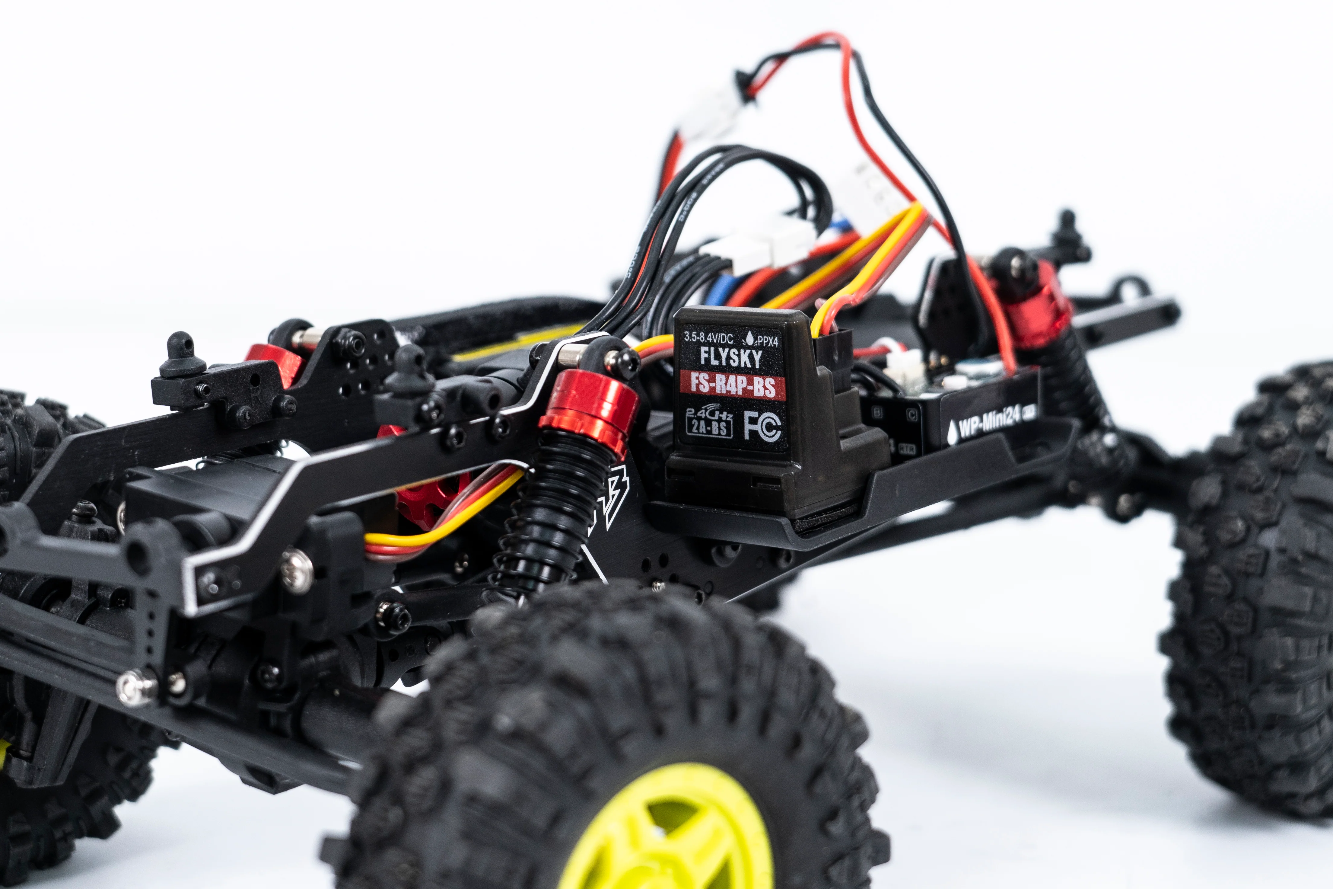 Hobby Plus 1/18 CR 18P PRO Brushless Juice Up 4X4 RTR Rock Crawler - Red - Image 18